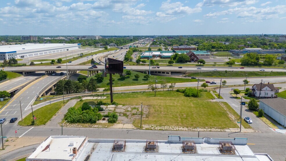 More Photos Of 13300 Woodrow Wilson St, Detroit Land For Sale