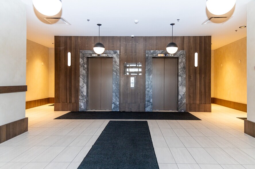 More Photos Of 1000 Centre St NE, Calgary Office For Lease