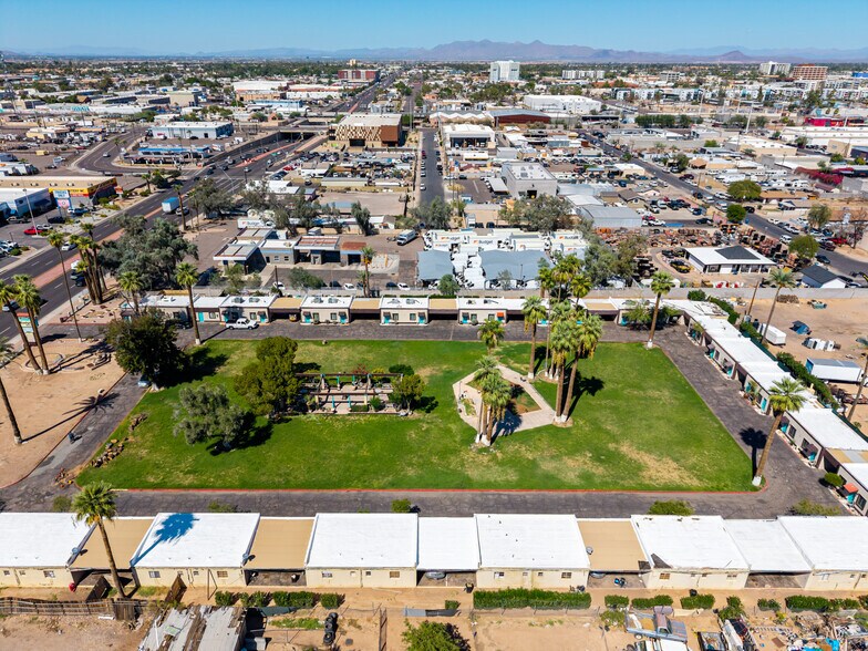 More Photos Of 537 S Country Club Dr, Mesa Hotel For Sale