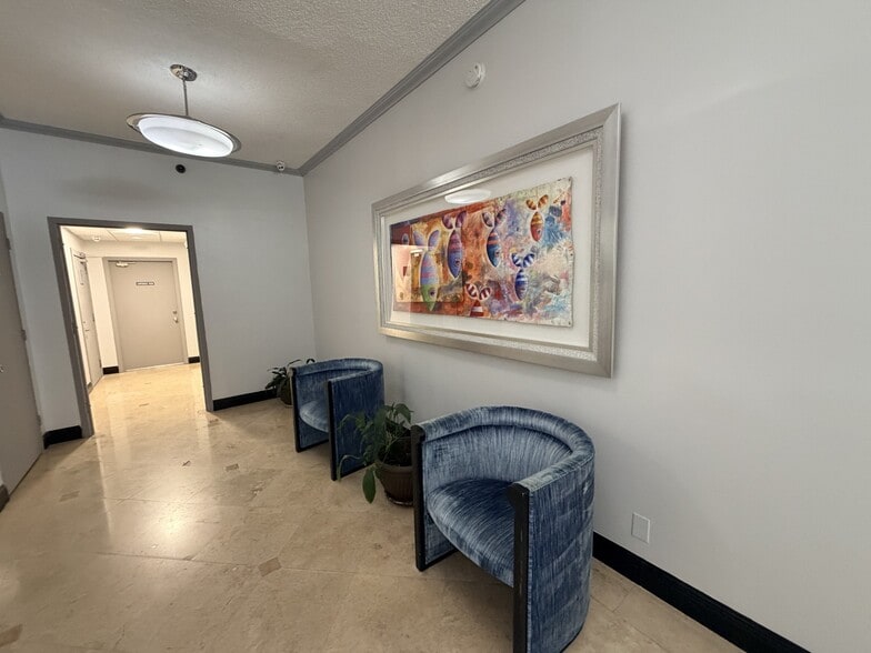More Photos Of 1333 S Miami Ave, Miami Medical For Lease