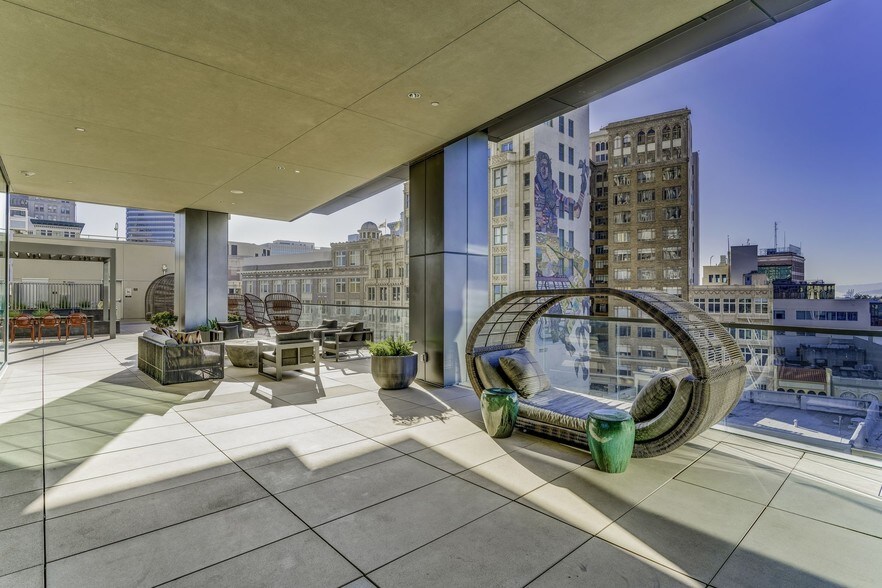 More Photos Of 1640 Broadway, Oakland Apartments For Lease