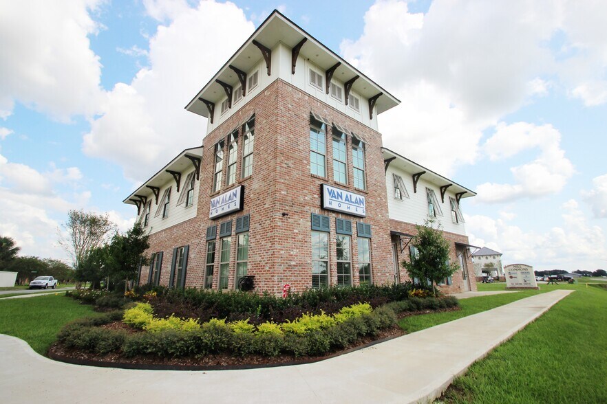 Primary Photo Of 511 Shore Dr, Youngsville Office For Lease
