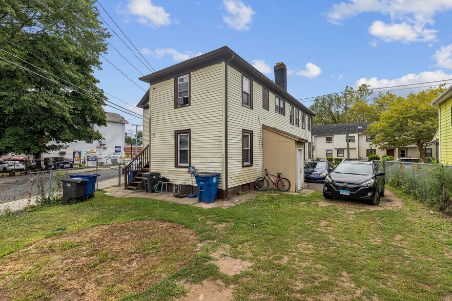 More Photos Of 467 Columbus Ave, New Haven Apartments For Sale