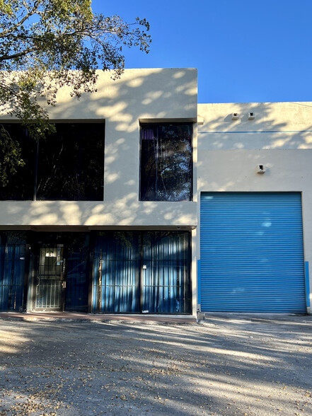 Primary Photo Of 7082 NW 50th St, Miami Warehouse For Lease