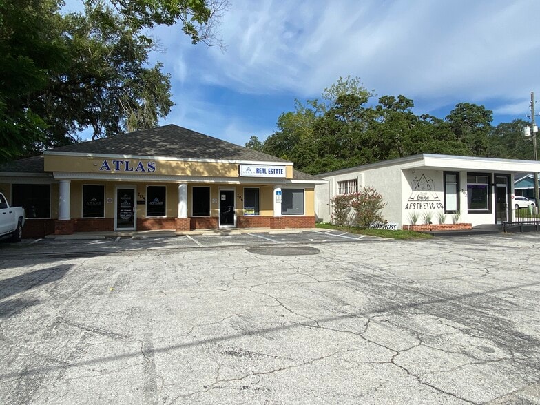 More Photos Of 206 S US-27, Lady Lake Office For Lease