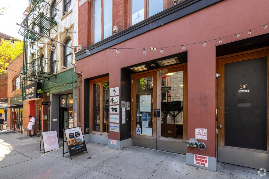 More Photos Of 206 Spring St, New York Office For Sale