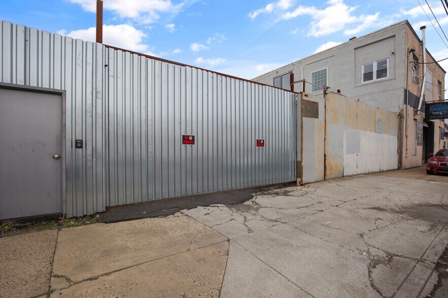 More Photos Of 3317-3341 Gaul St, Philadelphia Service For Lease