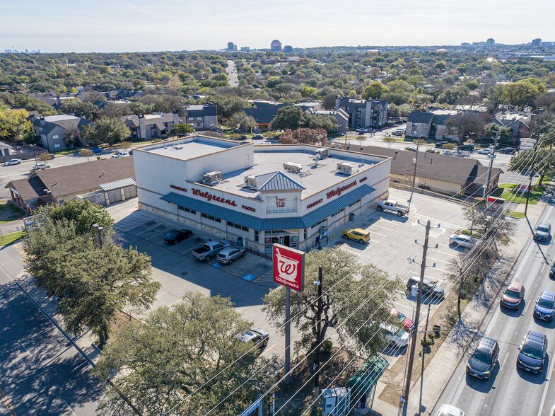 More Photos Of 10858 Wurzbach Rd, San Antonio Drugstore For Sale