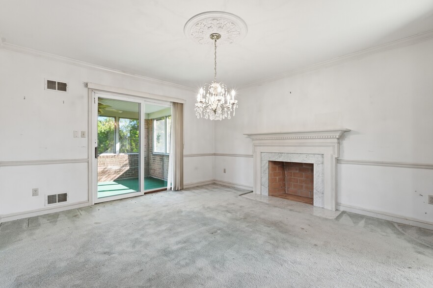 More Photos Of 15901 Old Columbia Pike, Burtonsville Land For Sale