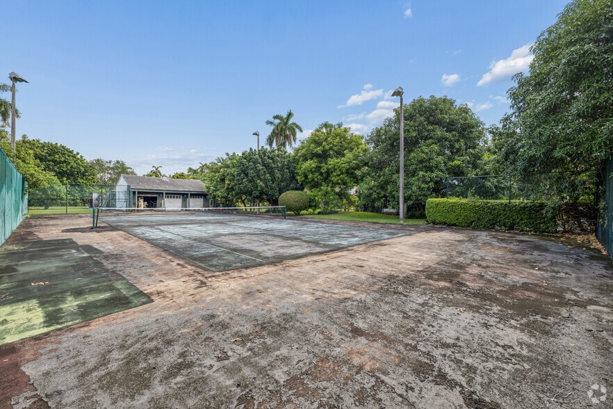 More Photos Of 5885 SW 56th St, Miami Land For Sale