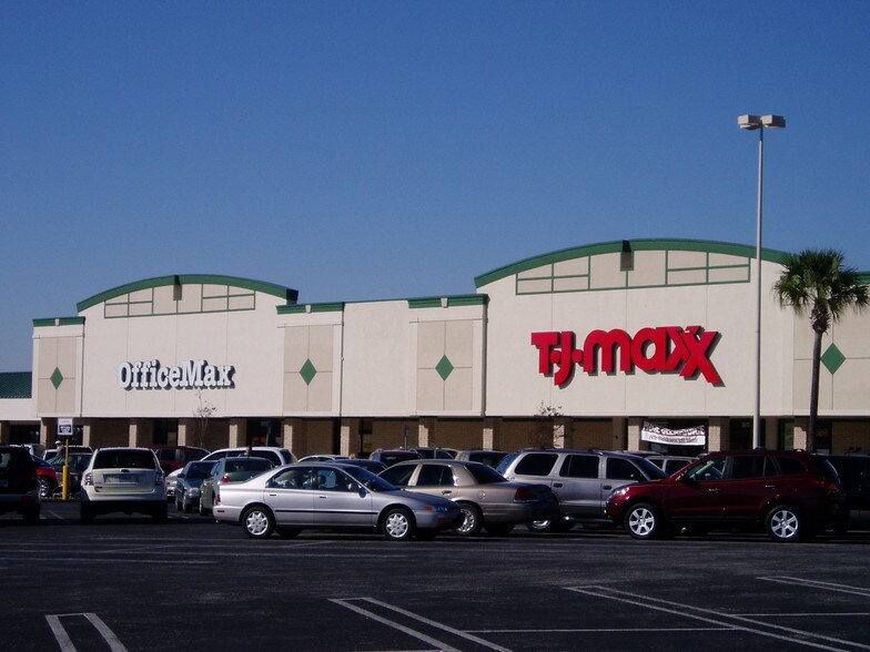 More Photos Of 2605-2851 E Gulf to Lake Hwy, Inverness General Retail For Lease