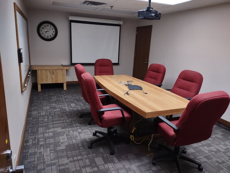 More Photos Of 5676 Industrial Park Rd, Winona Light Manufacturing For Lease