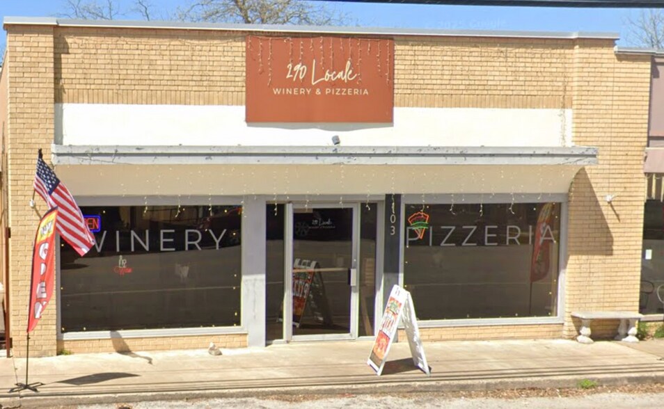 Primary Photo Of 103 N Nugent Ave, Johnson City Freestanding For Lease