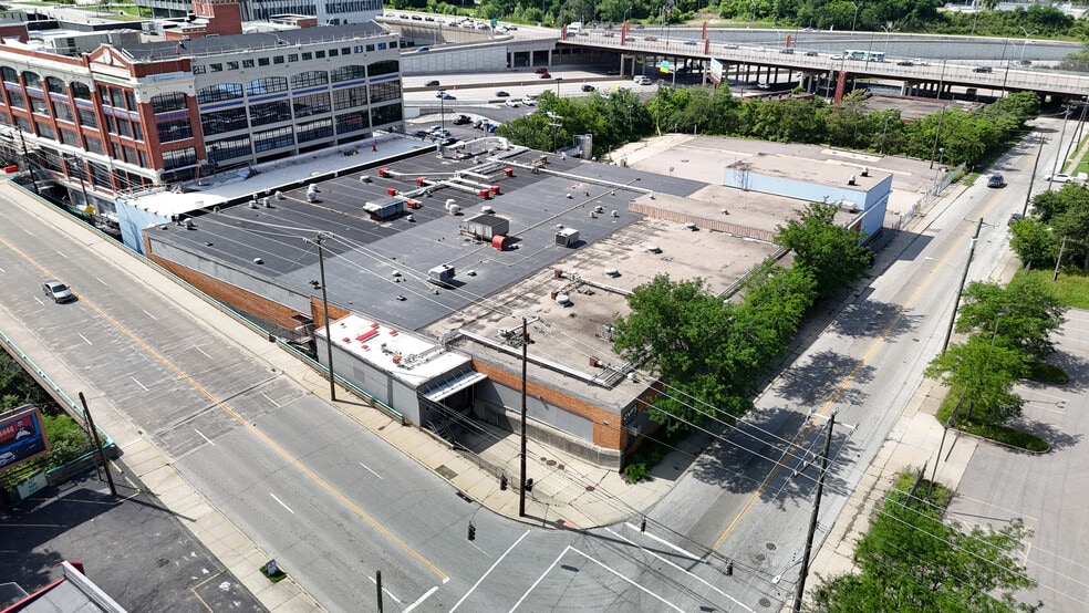 More Photos Of 3011 Stanton Ave, Cincinnati Food Processing For Sale