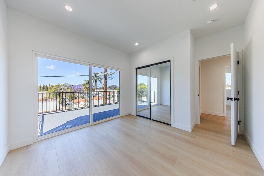 More Photos Of 2847 S Victoria Ave, Los Angeles Multifamily For Sale