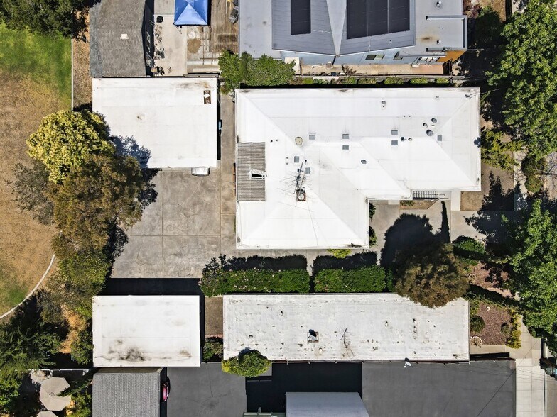 More Photos Of 2120 Williams St, Palo Alto Apartments For Sale