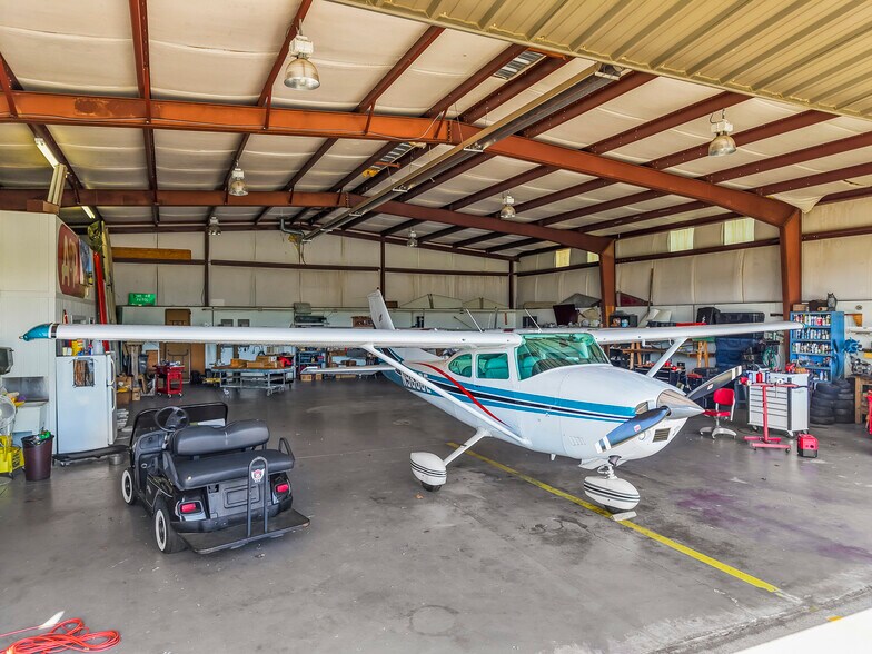 More Photos Of 249 Gilbert Rd, Mocksville Airport For Sale