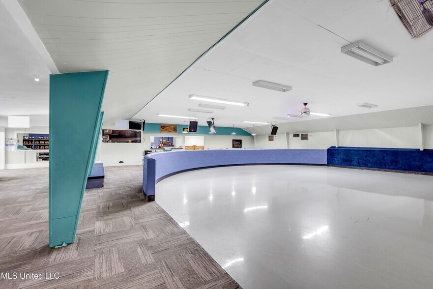 More Photos Of 6238 MS-198, Lucedale Specialty For Sale