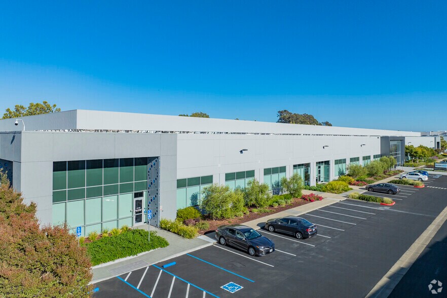 More Photos Of 3260 Whipple Rdg, Union City Unknown For Lease