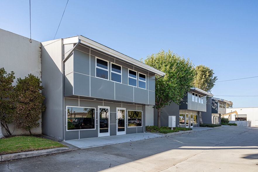 More Photos Of 2853 Gundry Ave, Signal Hill Warehouse For Sale