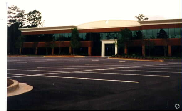 More Photos Of 1680 Phoenix Blvd, Atlanta Office For Sale