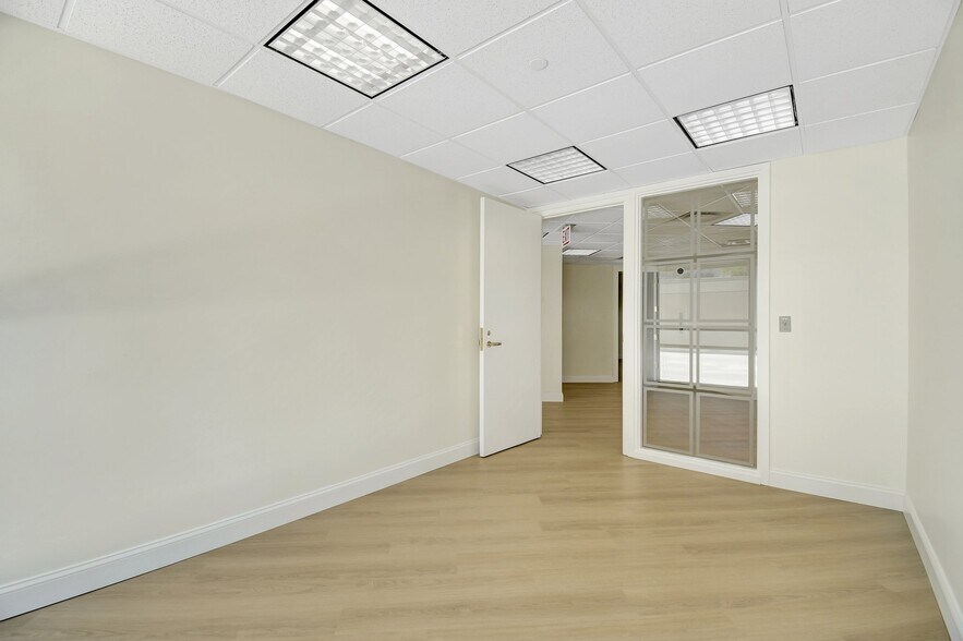 More Photos Of 200 S Andrews Ave, Fort Lauderdale Medical For Sale