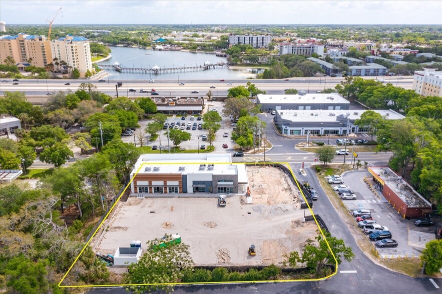 More Photos Of 286 Douglas Ave, Altamonte Springs General Retail For Lease