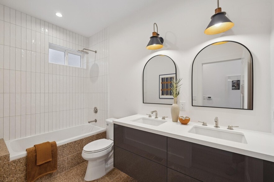 More Photos Of 253 5th Ave, San Francisco Apartments For Sale