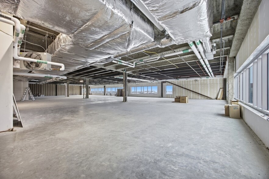 More Photos Of 350 23rd Ave E, West Fargo Healthcare For Lease