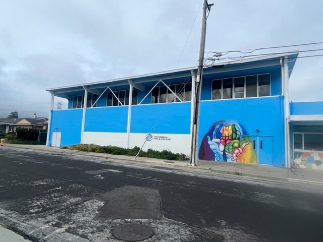 More Photos Of 200 N Quebec St, San Mateo Baseball Field For Sale