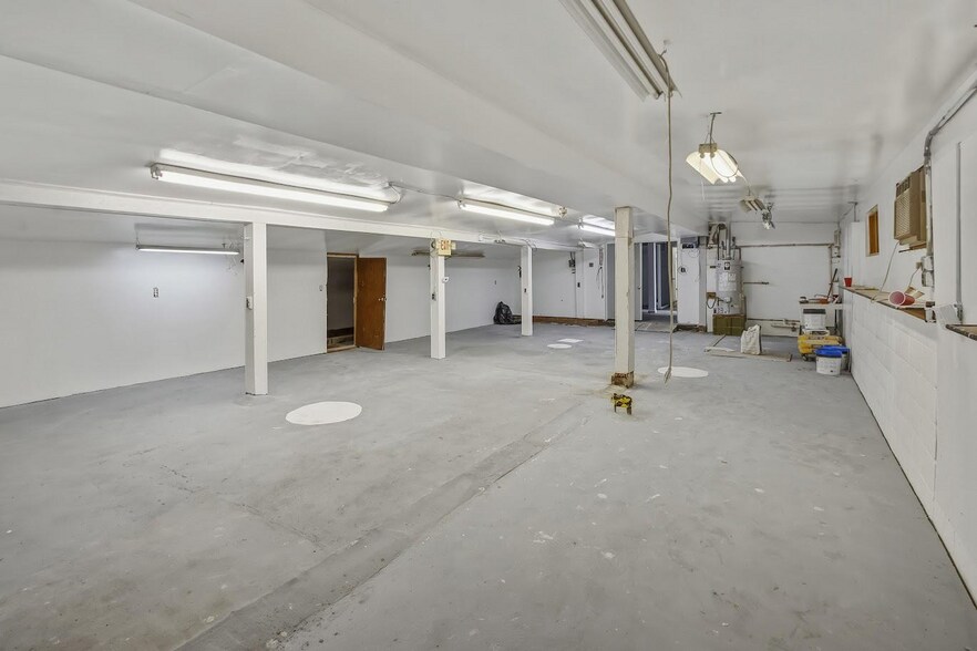More Photos Of 50 Clara St, Landisville Warehouse For Sale