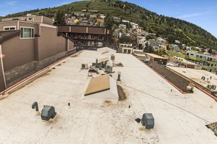 More Photos Of 268 Main St, Park City Storefront Retail Office For Sale