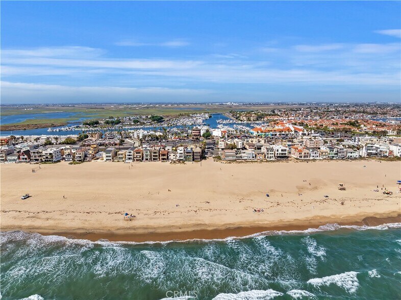 More Photos Of 1 Anderson St, Seal Beach Specialty For Sale