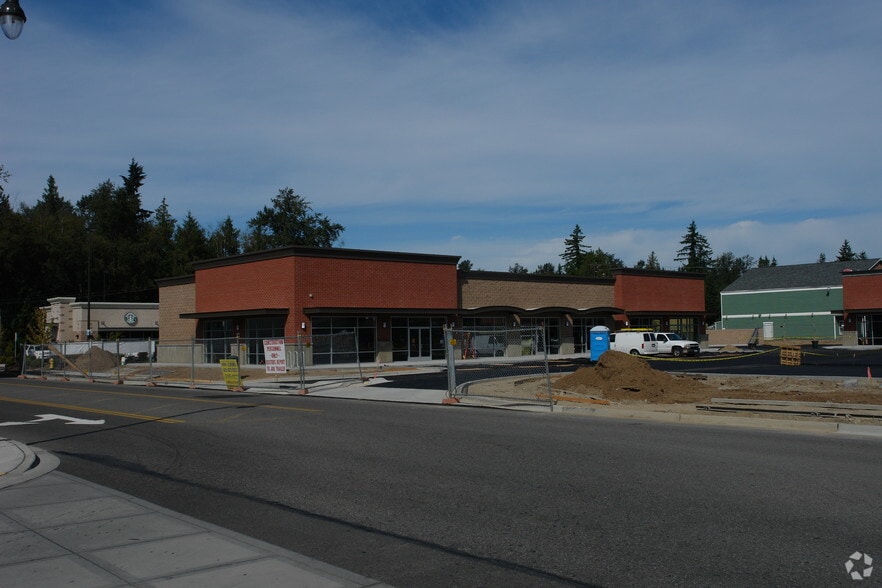 More Photos Of 28th Dr NE and Twin Lakes Ave, Arlington Unknown For Lease