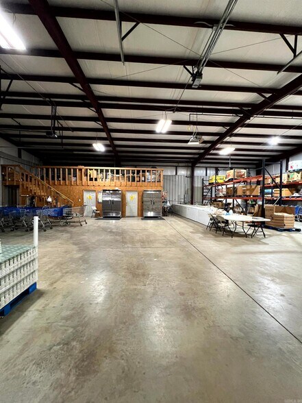 More Photos Of 418 Eastline Rd, Searcy Light Distribution For Sale