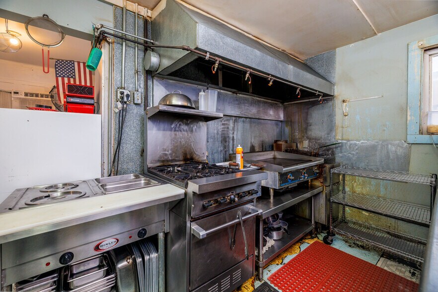 More Photos Of 215 E State St, Morocco Restaurant For Sale