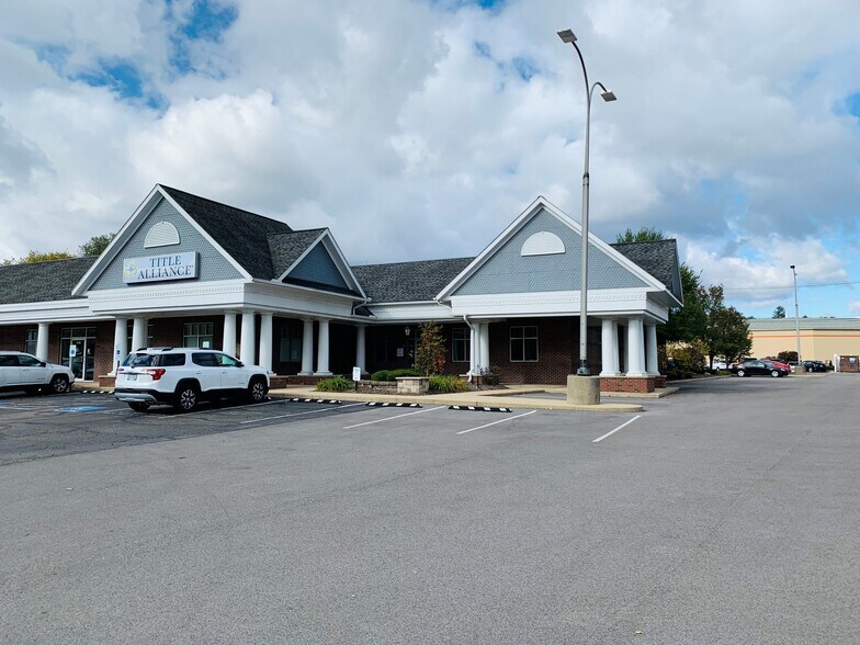Primary Photo Of 2754 Front St, Cuyahoga Falls Office For Lease