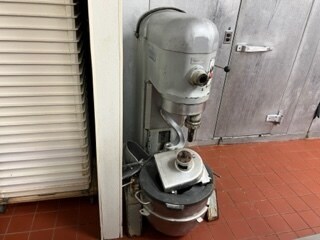 More Photos Of 321 Broadway, Hillsdale Freestanding For Lease