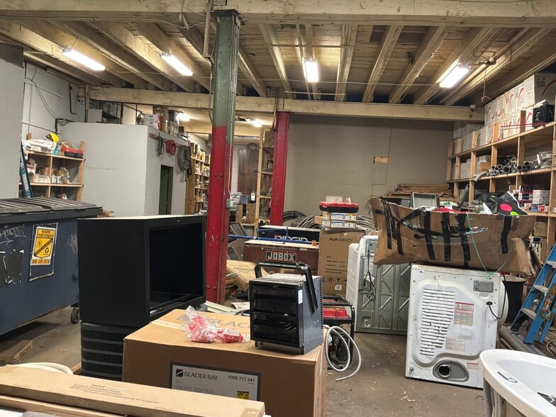 More Photos Of 91-93 Rome St, Newark Manufacturing For Sale