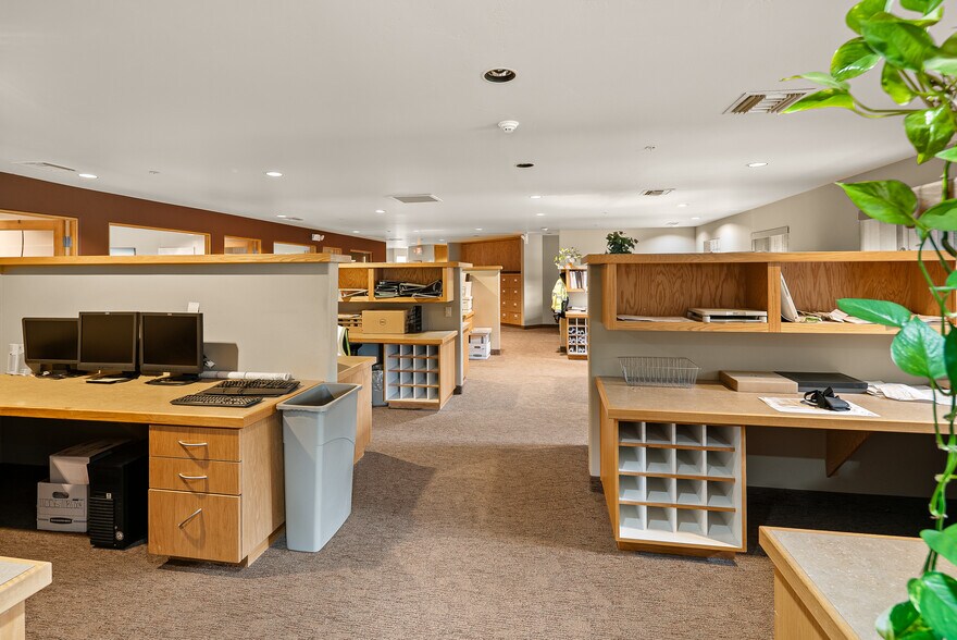 More Photos Of 75 Kallof Pl, Sedona Loft Creative Space For Lease