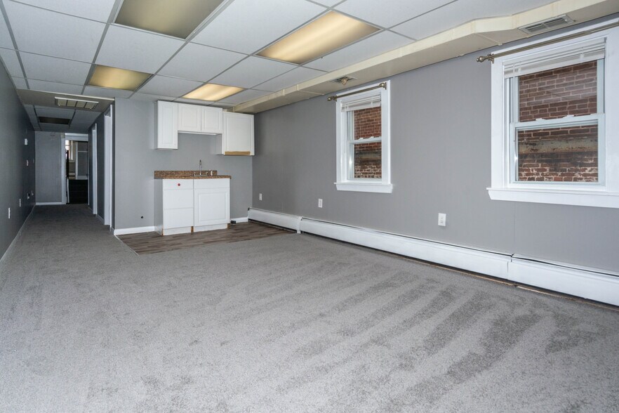 More Photos Of 115 W Mulberry St, Baltimore Office Residential For Sale