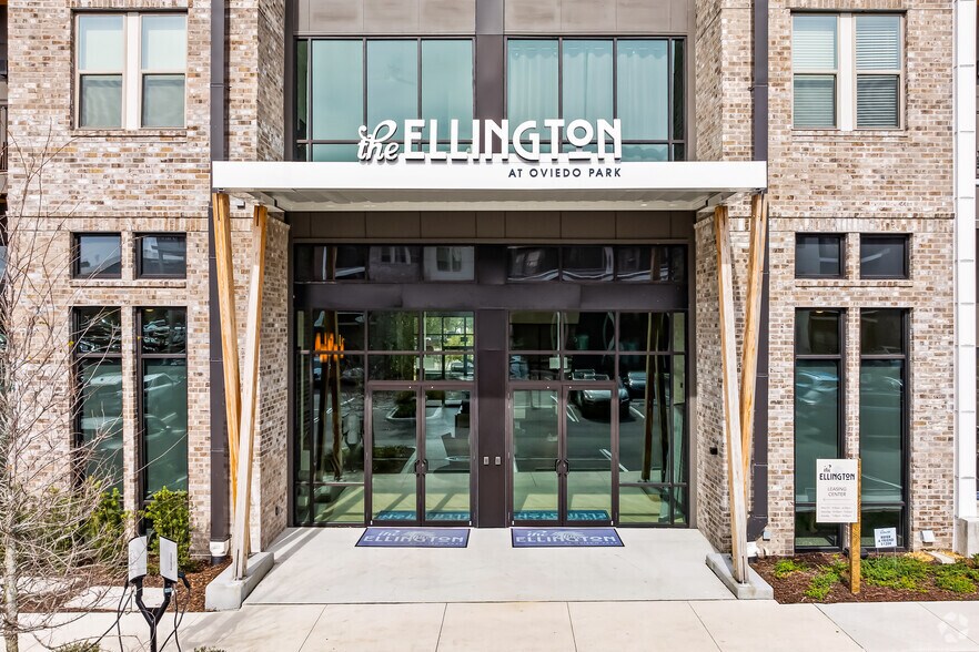 More Photos Of 234 E Mitchell Hammock Rd, Oviedo Apartments For Lease