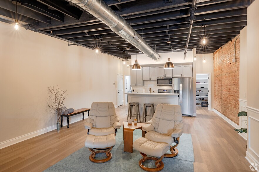 More Photos Of 6 N Washington St, Oxford Multifamily For Sale