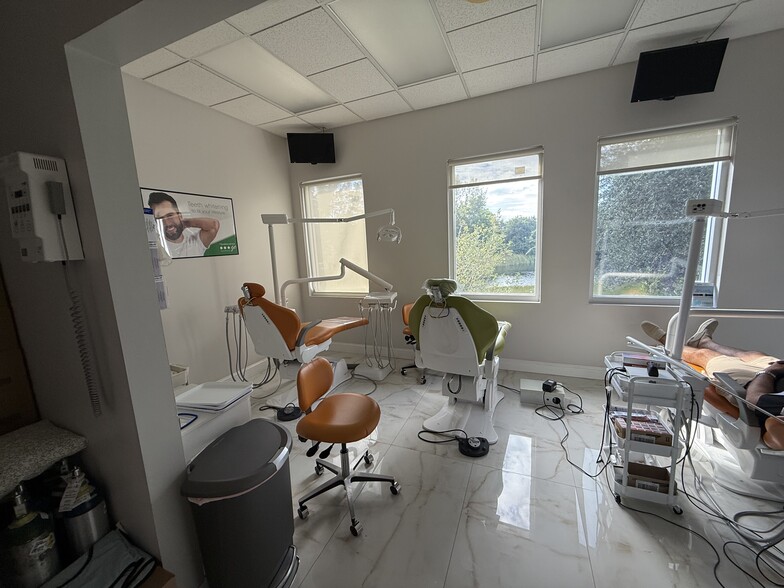 More Photos Of 2751 Executive Park Dr, Weston Medical For Sale