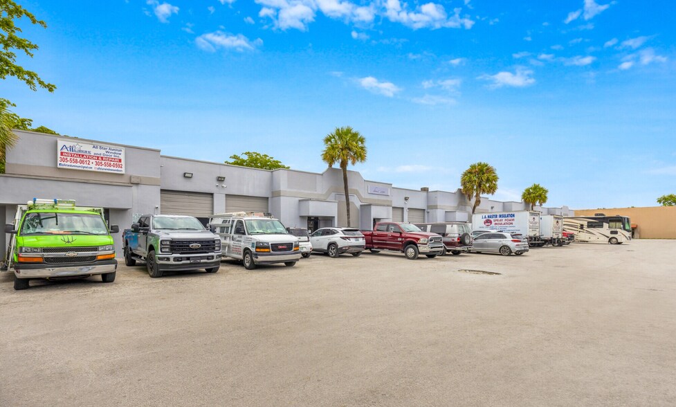 More Photos Of 2693 W 76th St, Hialeah Warehouse For Sale