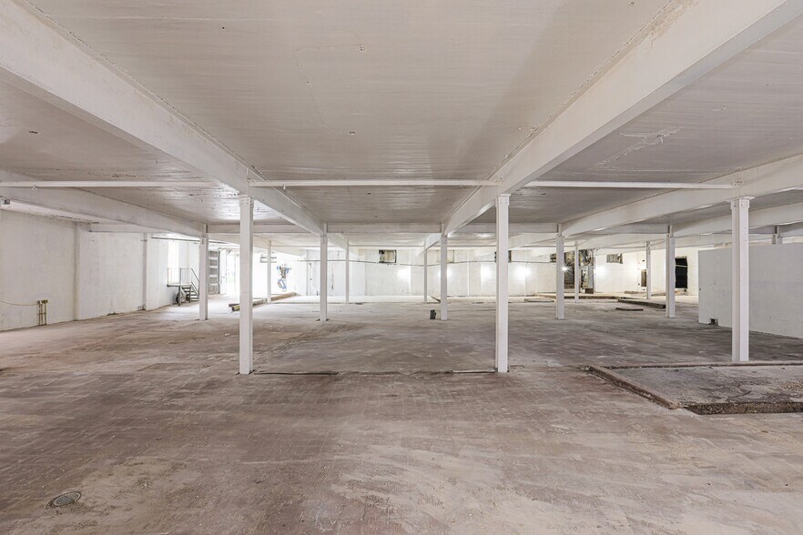 Primary Photo Of 6809 Belair Rd, Baltimore Freestanding For Lease