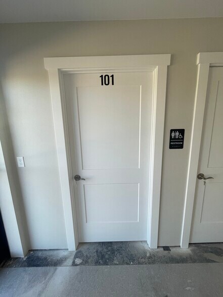 More Photos Of 706 1st St, Cheney Storefront Retail Office For Lease