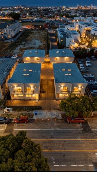 Primary Photo Of 906 Lakme ave, Wilmington Apartments For Sale