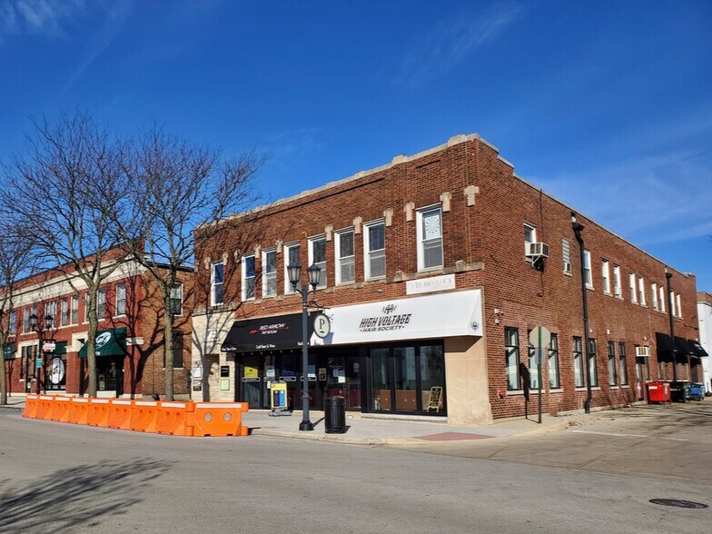 More Photos Of 109-111 E First St, Elmhurst Storefront Retail Office For Lease