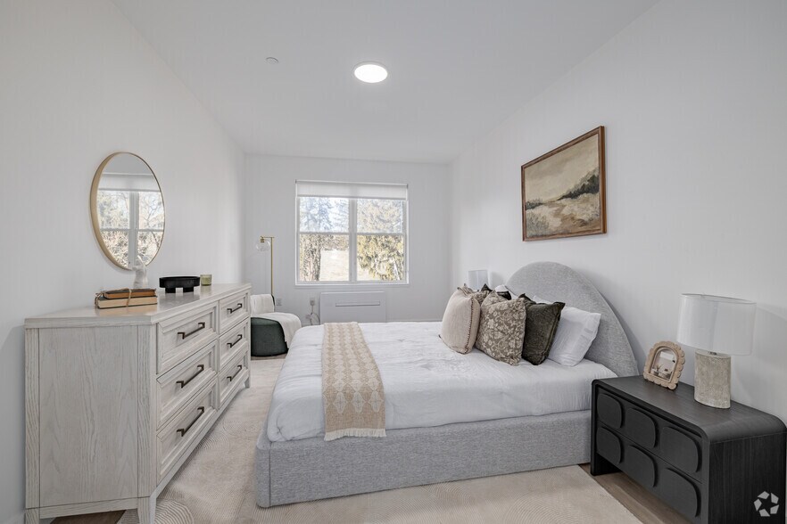 More Photos Of 475 Main St, Orange Apartments For Lease